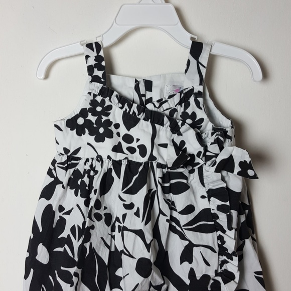 Lily Bird Black and White Flower Dress - Picture 2 of 6
